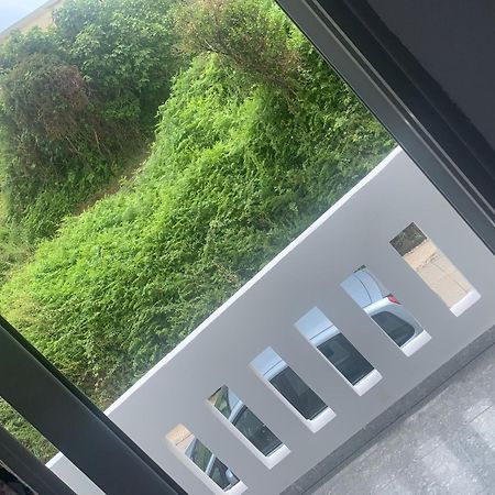 Julia Apartments Vlorë Εξωτερικό φωτογραφία