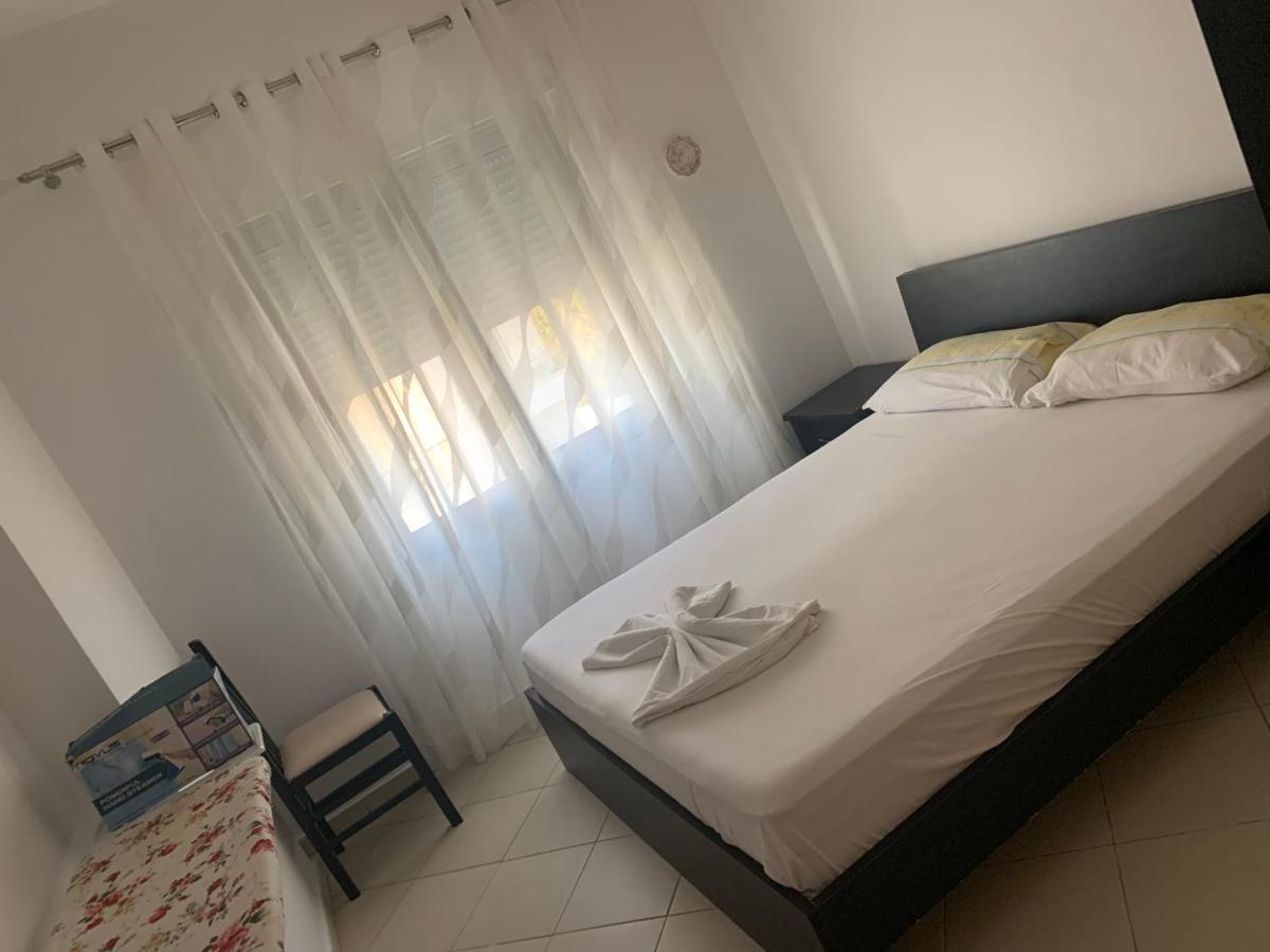 Julia Apartments Vlorë Εξωτερικό φωτογραφία
