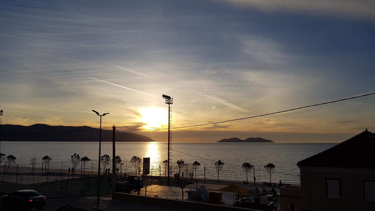 Julia Apartments Vlorë Εξωτερικό φωτογραφία