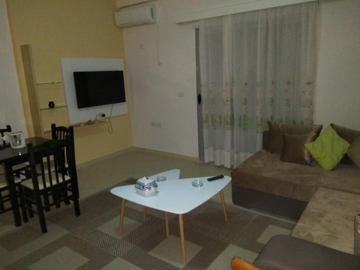Julia Apartments Vlorë Εξωτερικό φωτογραφία