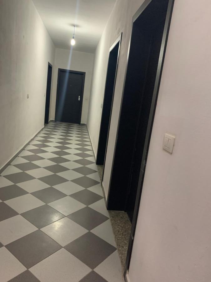 Julia Apartments Vlorë Εξωτερικό φωτογραφία